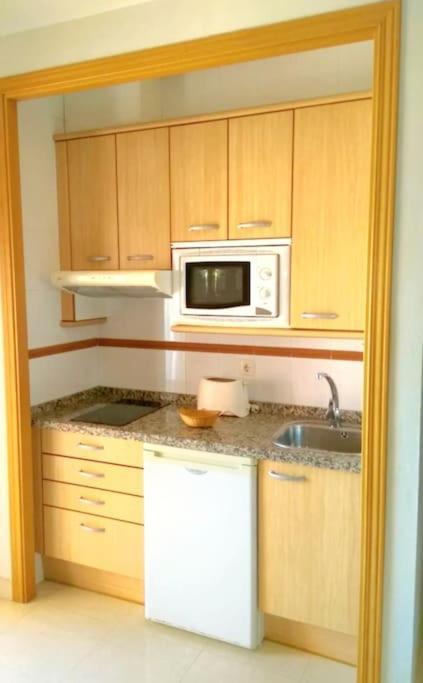 Anoreta Playa Y Golf Apartment Torre de Benagalbon